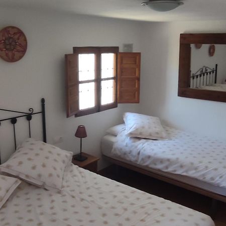 B&B Cortijo Loma Leon Cutar ภายนอก รูปภาพ