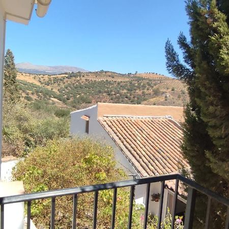 B&B Cortijo Loma Leon Cutar ภายนอก รูปภาพ