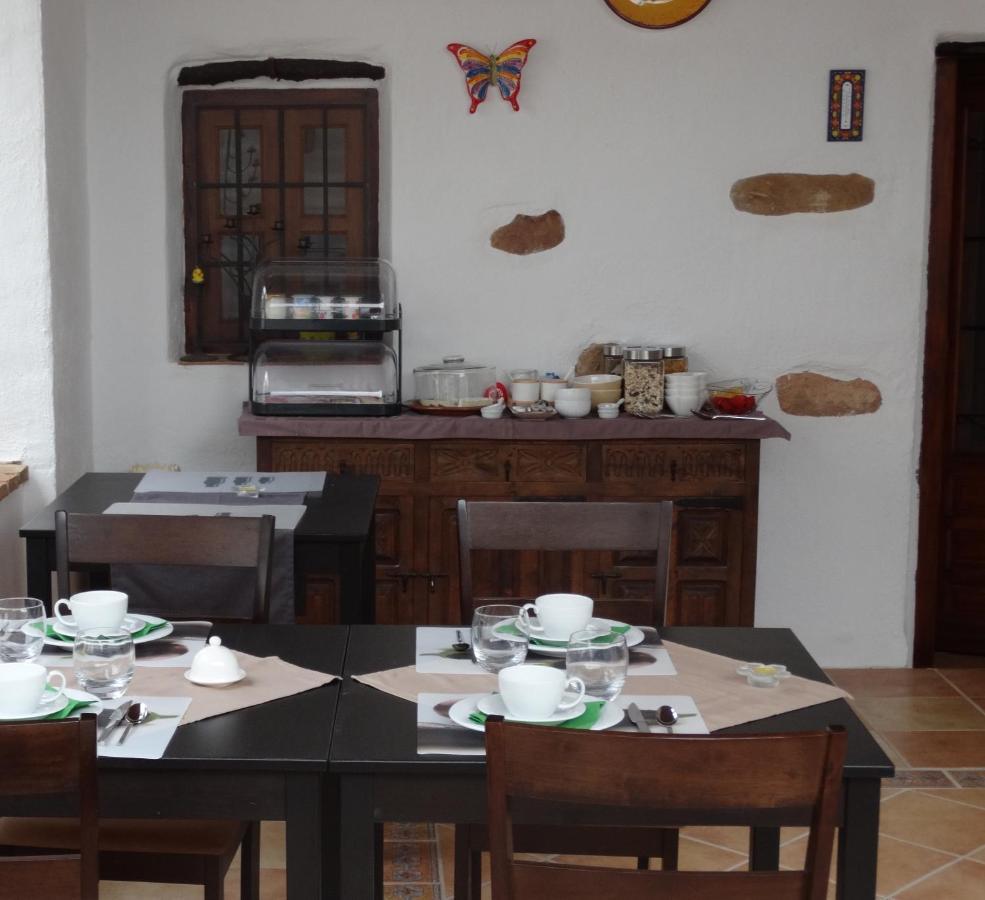 B&B Cortijo Loma Leon Cutar ภายนอก รูปภาพ