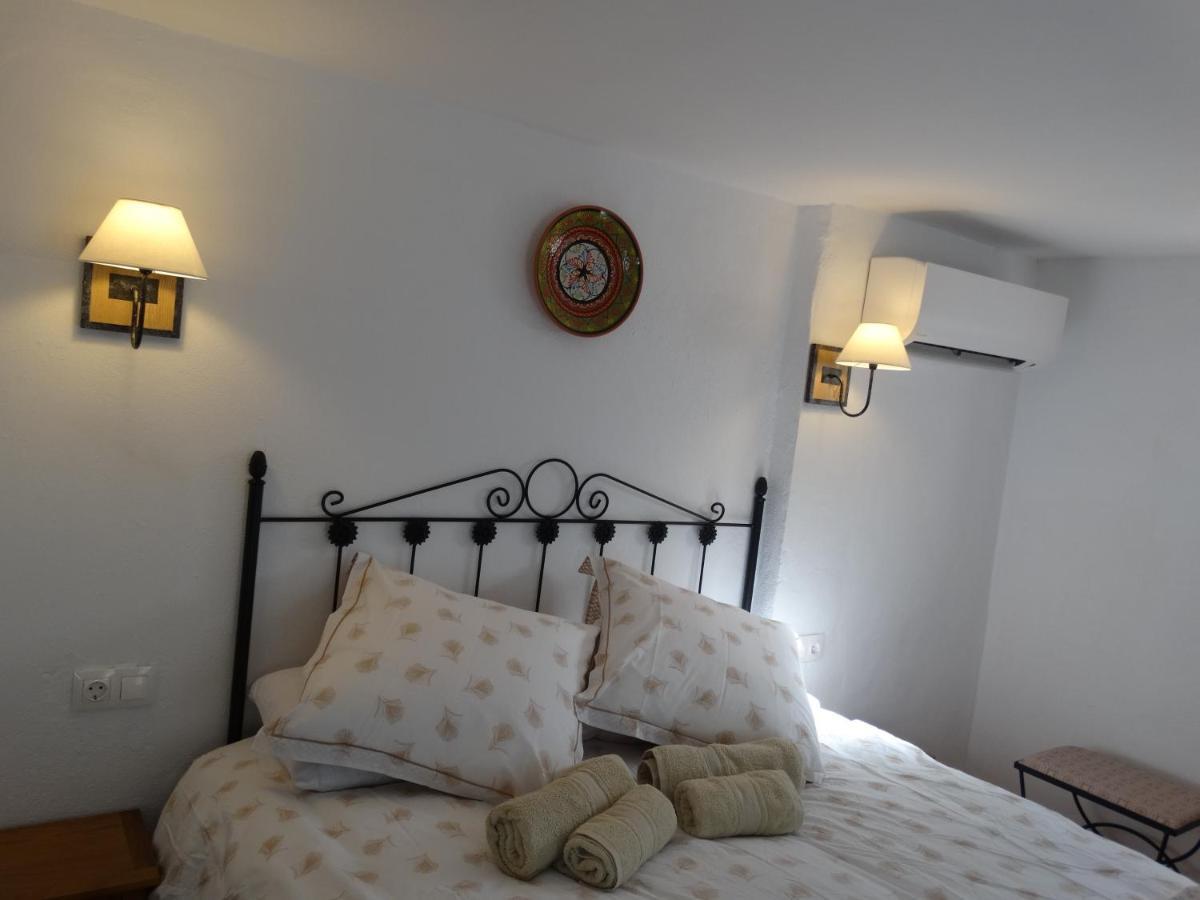 B&B Cortijo Loma Leon Cutar ภายนอก รูปภาพ
